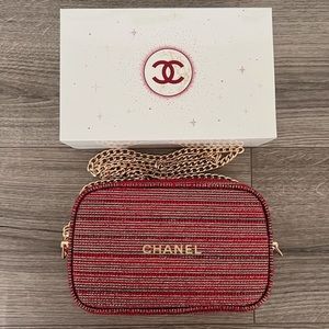 Chanel Beauty make up pouch crossbody bag new